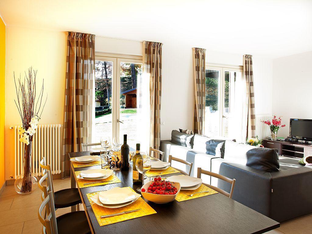 Tremezzo Residence-11 Apartments To Choose From In An Exclusive Residence By Italian Apartments Bagian luar foto