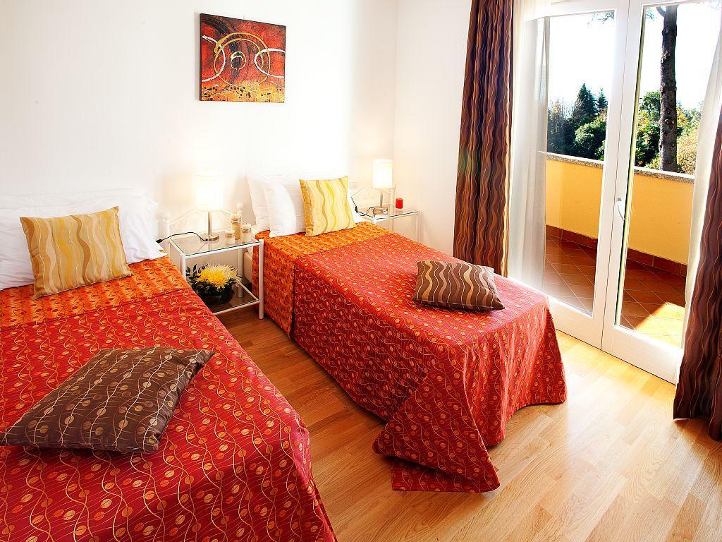 Tremezzo Residence-11 Apartments To Choose From In An Exclusive Residence By Italian Apartments Bagian luar foto