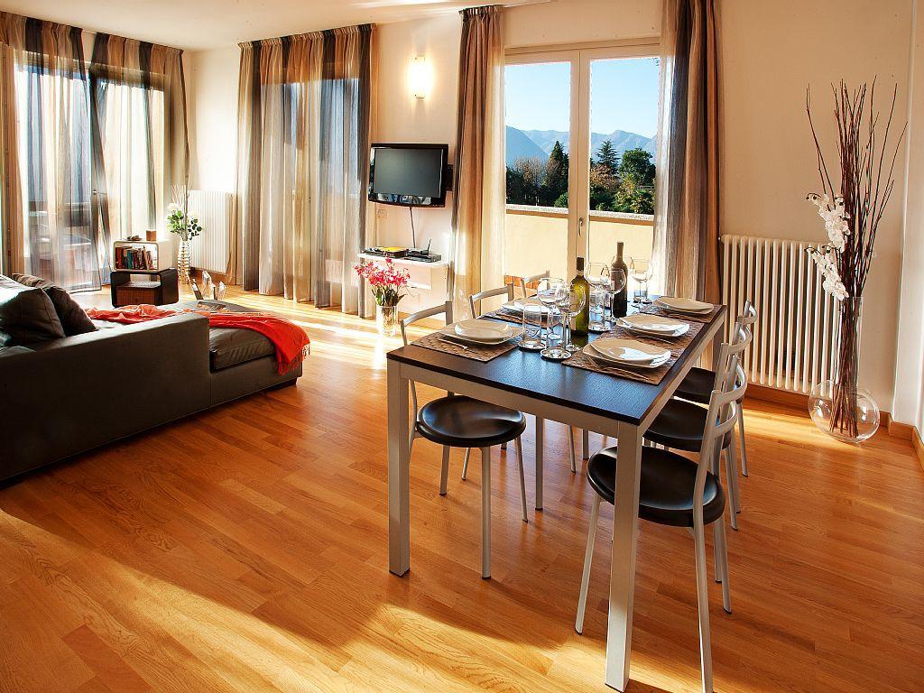 Tremezzo Residence-11 Apartments To Choose From In An Exclusive Residence By Italian Apartments Bagian luar foto