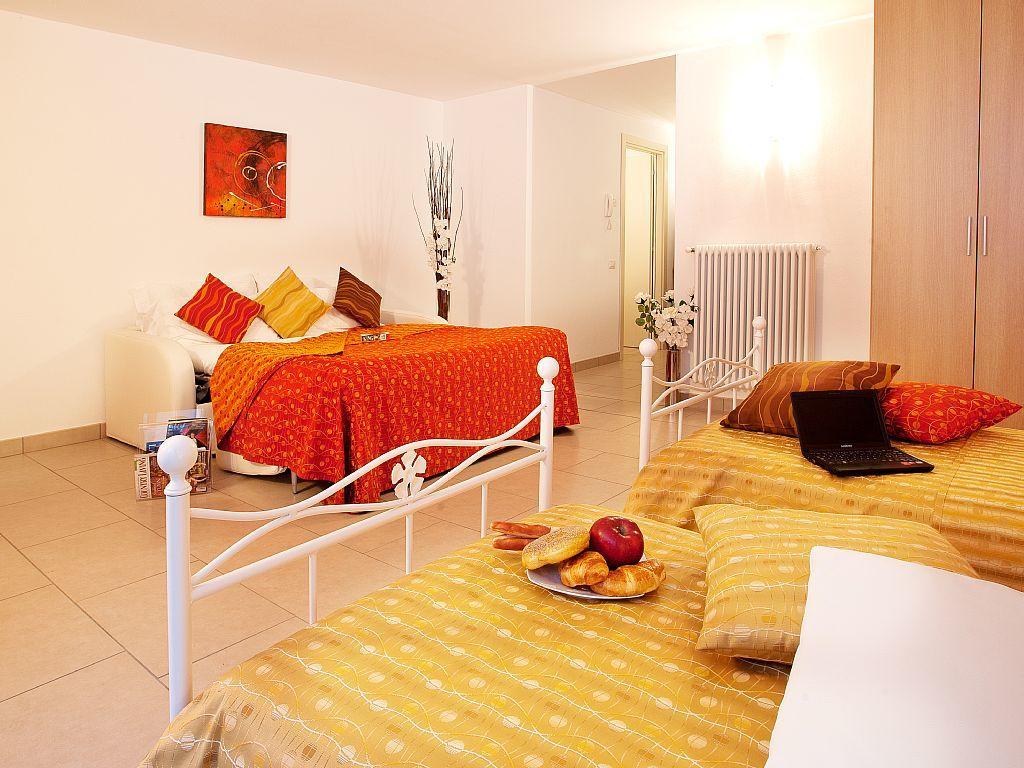 Tremezzo Residence-11 Apartments To Choose From In An Exclusive Residence By Italian Apartments Bagian luar foto