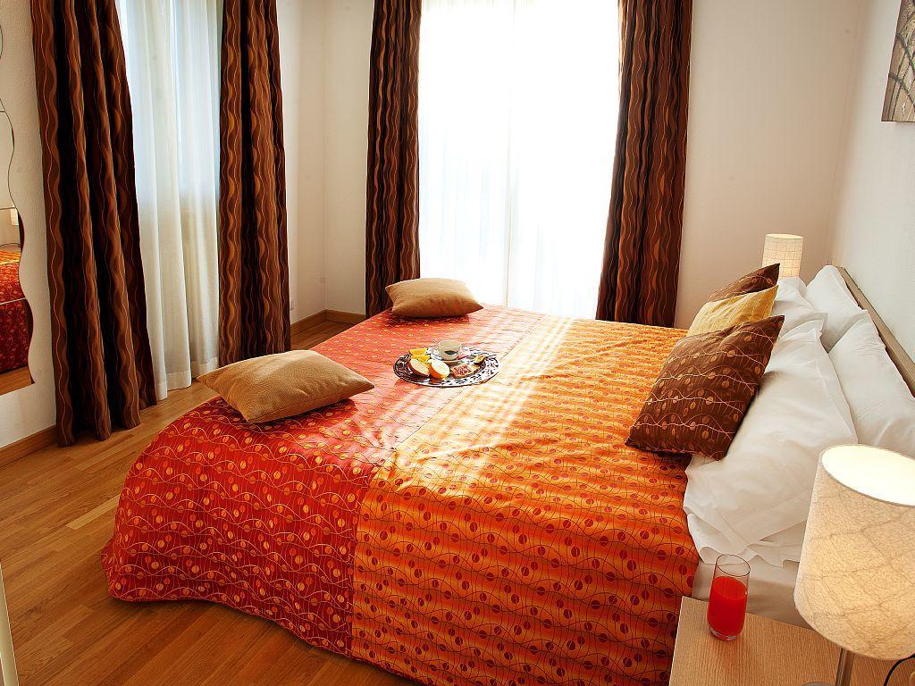 Tremezzo Residence-11 Apartments To Choose From In An Exclusive Residence By Italian Apartments Bagian luar foto